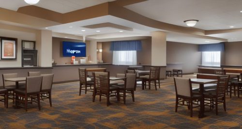 hotels near denver airport with shuttle